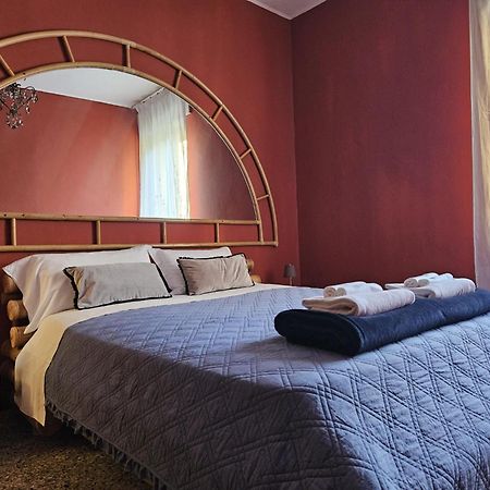 Vm_Lungoticino Nassy Apartment Pavia Luaran gambar